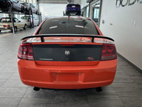 UCONNECT HANDS-FREE COMMUNICATION, P245/45R20 ALL-SEASON PERFORMANCE BSW TIRES, PWR SUNROOF, 29V R/T... (image 4)