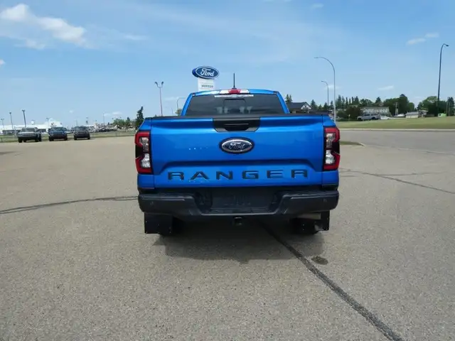 XLT 4WD SuperCrew 5' Box, One Owner in Cars & Trucks in Edmonton - Image 9