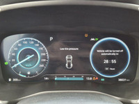 Come see this certified 2023 Hyundai Santa Fe Hybrid Luxury Hybrid AWD | Leather | Sunroof | Cooled... (image 2)