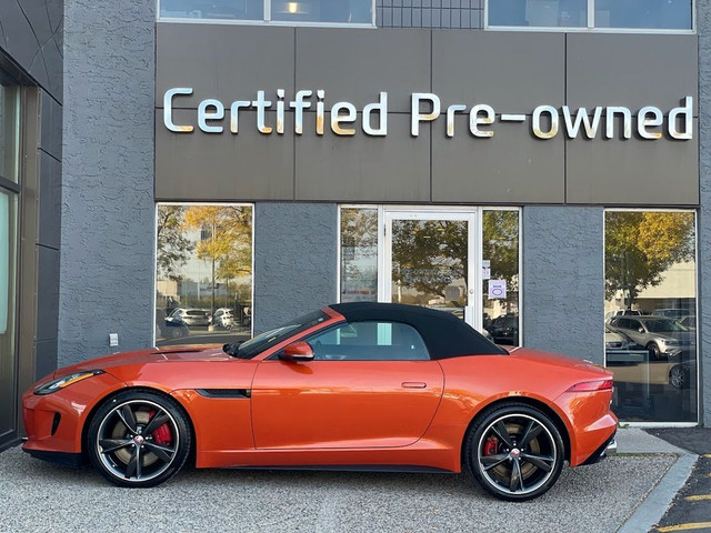  2015 Jaguar F-Type V8 S w/ CONVERTIBLE / SUPERCHARGED in Cars & Trucks in Calgary