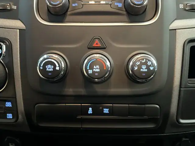 2024 Ram 1500 Classic Tradesman | Tradesman Package dans Autos et camions dans Ville d’Edmonton - Image 20
