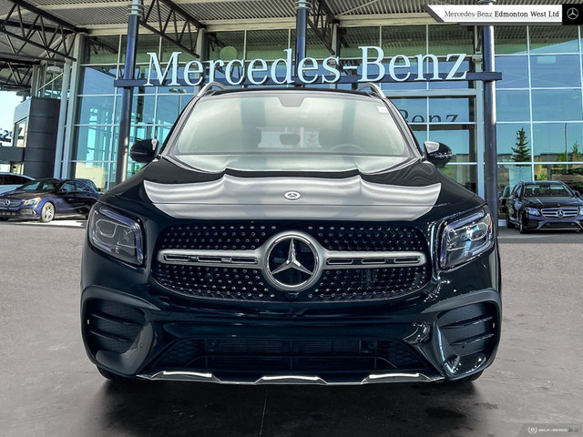 2023 Mercedes-Benz GLB 250 4MATIC SUV - Low Kilometers - Executi in Cars & Trucks in Edmonton - Image 2