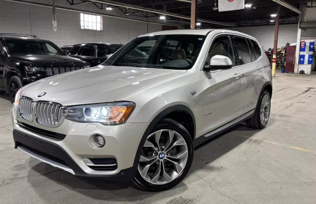 2017 BMW X3 xDrive28i/AUCUN ACCIDENT/NAV/CAMERA/TOIT/CUIR/AC/MAG in Cars & Trucks in City of Montréal - Image 3