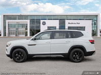 AMVIC-licensed business 2025 Volkswagen Atlas Peak Edition 4Motion Redefining Family Travel! Introdu... (image 2)