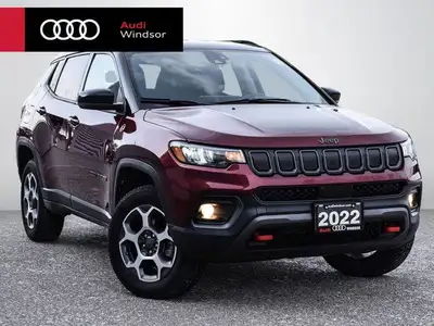 This Jeep Compass boasts a Regular Unleaded I-4 2.4 L/144 engine powering this Automatic transmissio...