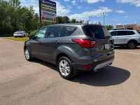 Heated Seats, Aluminum Wheels, Android Auto, Apple CarPlay, Remote Start! With an interior that easi... (image 6)