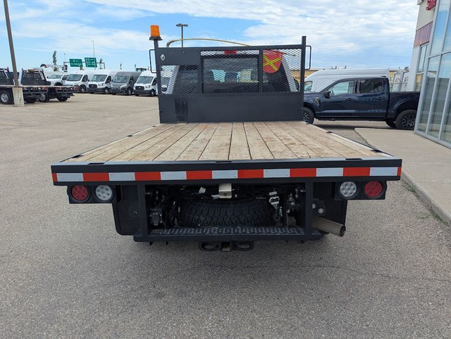 2023 Ford Super Duty F-350 SRW XL 4WD Crew Cab 8FT Deck, Backup  in Cars & Trucks in Saskatoon - Image 4