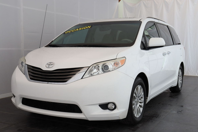 2014 Toyota Sienna XLE, CAMERA, BLUETOOTH, CRUISE CONTROL, A/C J in Cars & Trucks in City of Montréal - Image 3