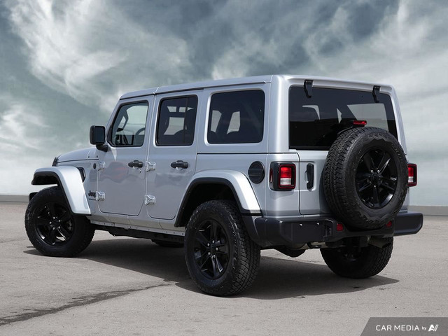 SAHARA ALTITUDE | LTHR | TOW | CARPLAY | NAVI | ALPINE!!! in Cars & Trucks in Oakville / Halton Region - Image 4