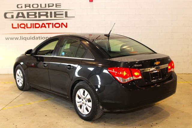 2014 Chevrolet Cruze 1LT Auto in Cars & Trucks in City of Montréal - Image 3