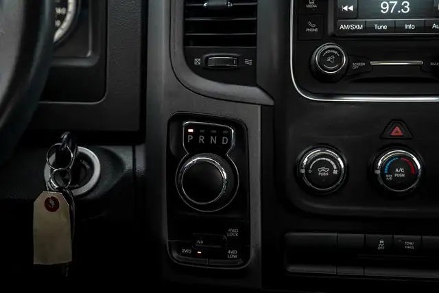 2014 Ram 1500 4WD QUAD CAB 140.5" | CAM | BLUETOOTH | in Cars & Trucks in City of Toronto - Image 14