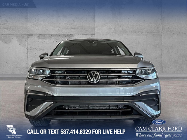 2022 Volkswagen Tiguan Comfortline LEATHER | ONE OWNER | HEAT... in Cars & Trucks in Calgary - Image 2