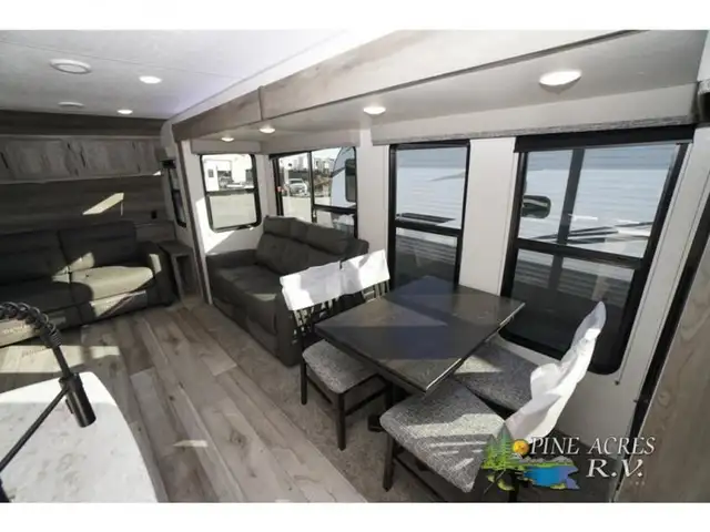 2023 KZ Sportsmen 363FL in Travel Trailers & Campers in Truro - Image 17