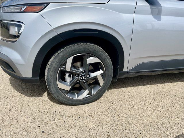 2022 Hyundai Venue Trend in Cars & Trucks in Edmonton - Image 2