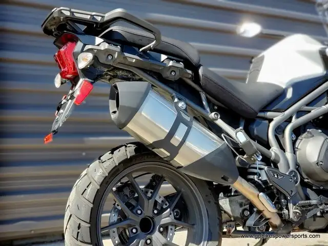 2017 Triumph Tiger Explorer XRX Crystal White in Street, Cruisers & Choppers in Oshawa / Durham Region - Image 16