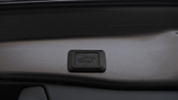 CLEAN CARFAX KEY FEATURES: FOG LAMPS | SUNROOF | ROOF RACK | LED HEADLIGHTS | PREMIUM FABRIC SEATS |... (image 7)
