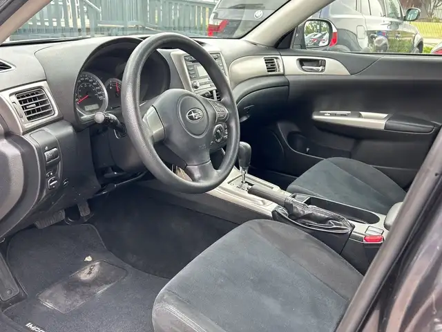 2009 Subaru Impreza 2.5i dans Autos et camions dans Calgary - Image 10
