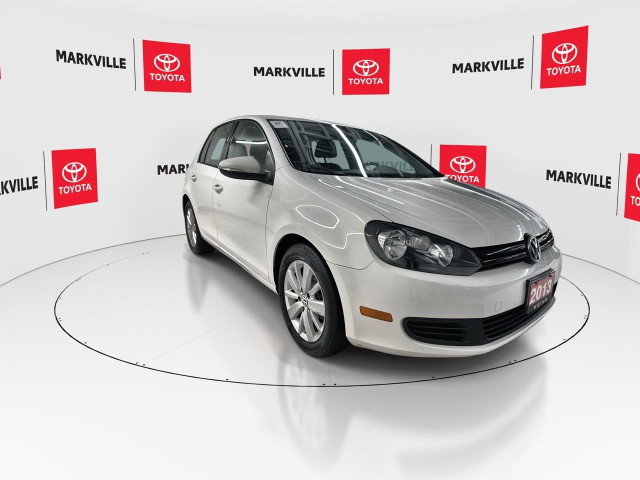 2013 Volkswagen Golf 2.5L Trendline HEATED SEATS | ALLOY WHEE... in Cars & Trucks in Markham / York Region - Image 2