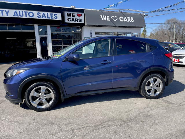 2017 Honda HR-V EX AWD BT REV CAM ALLOYS SUNROOF...MINT COND. in Cars & Trucks in City of Toronto - Image 4