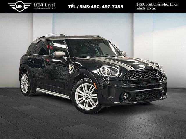 2023 MINI Countryman Cooper SE | Ligne Classique | Volant in Cars & Trucks in Laval / North Shore