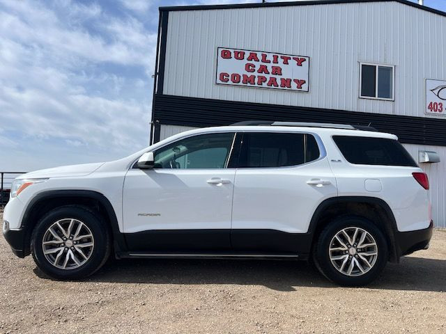 2019 GMC Acadia SLE2 AWD 6 PASS- $148 B/W, 1 YR WARRANTY INC, RE in Cars & Trucks in Red Deer - Image 2