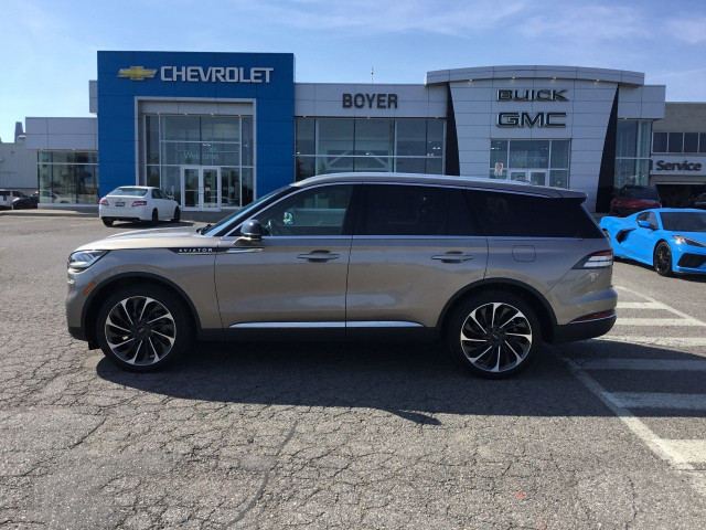 2020 Lincoln Aviator in Cars & Trucks in Oshawa / Durham Region - Image 2