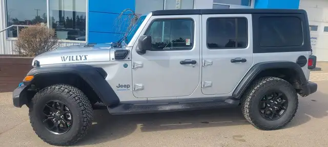 2024 Jeep Wrangler 4xe WILLYS in Cars & Trucks in Nipawin - Image 3