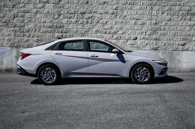 2025 Hyundai Elantra Preferred • LOW MILEAGE • REMOTE START in Cars & Trucks in Cornwall - Image 2