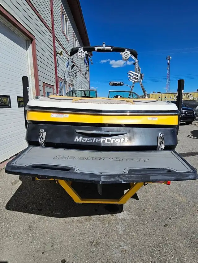 2010 Mastercraft X SERIES X 15 FINANCING AVAILABLE in Powerboats & Motorboats in Edmonton - Image 10