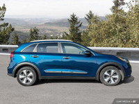 This 2019 Kia Niro Hybrid EX Premium in stunning Gravity Blue Metallic offers a compelling blend of... (image 6)