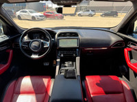 2020 Jaguar F-PACE 25t R-Sport AWD SUV - Navigation|Rearview camera|Parking sensors|Blind-spot/Lane... (image 8)