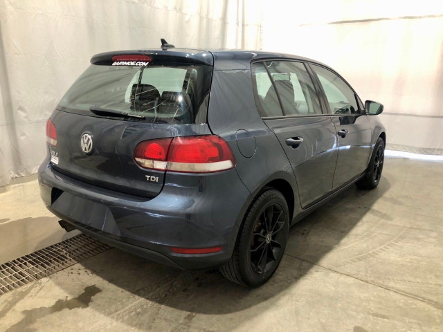 2011 Volkswagen Golf in Cars & Trucks in Red Deer - Image 4
