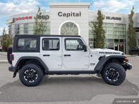 This Jeep Wrangler has a strong ERC 3.6L Pentastar(TM) VVT V6 engine w/ESS engine powering this Auto... (image 6)