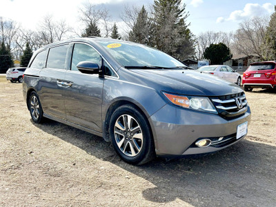 2016 Honda Pilot Touring /NAV/BACK UP CAM/8 PASSENGER/ACCIDENT F