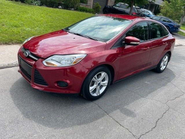 2014 Ford Focus SE Low mileage in Cars & Trucks in City of Montréal