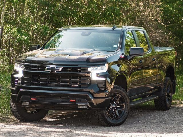 2022 Chevrolet Silverado 1500 LT Trail Boss in Cars & Trucks in Edmonton