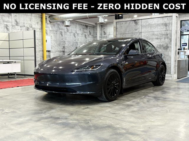 2024 Tesla Model 3 in Cars & Trucks in Markham / York Region