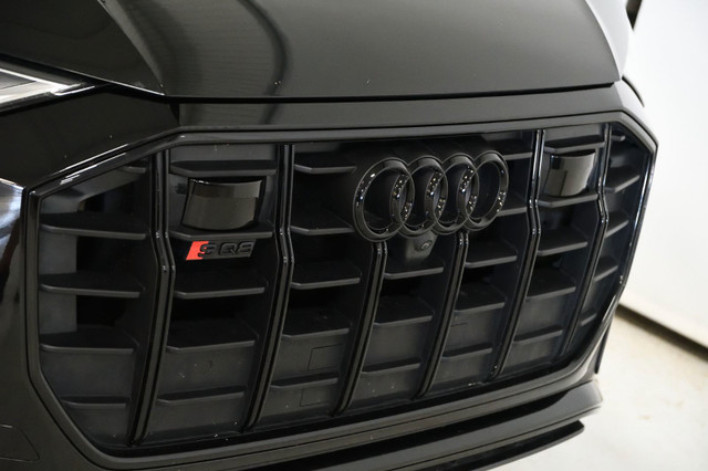 2022 Audi SQ8 Black optics / Hitch / Int. Rouge / Carbon / Certi in Cars & Trucks in Longueuil / South Shore - Image 3