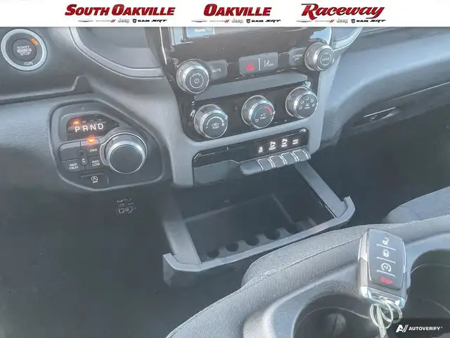 2025 Ram 1500 TRADESMAN CREW CAB | 6.4 BOX | 3.92 AXLE | DEMO | in Cars & Trucks in Oakville / Halton Region - Image 10