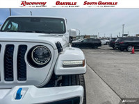 2023 JEEP WRANGLER HIGH ALTITUDE 4XE Bright White Black Quilted Nappa Leather Faced Bucket Seats 2L... (image 7)
