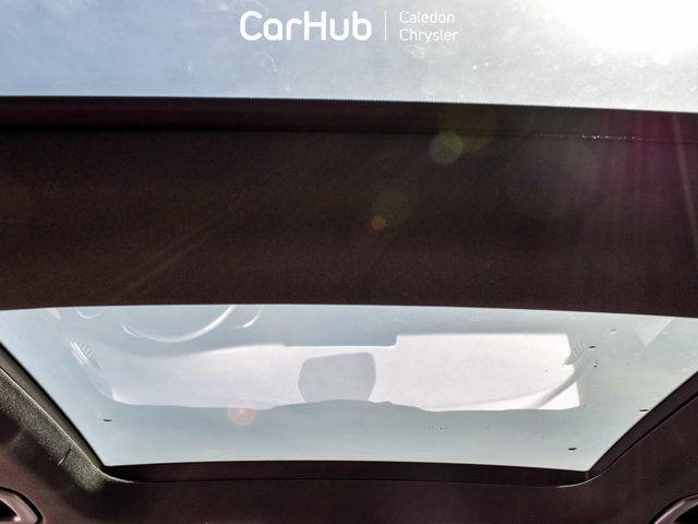 2022 Mercedes-Benz GLC GLC 300 4MATIC Pano Sunroof Blind Spot in Cars & Trucks in Mississauga / Peel Region - Image 4