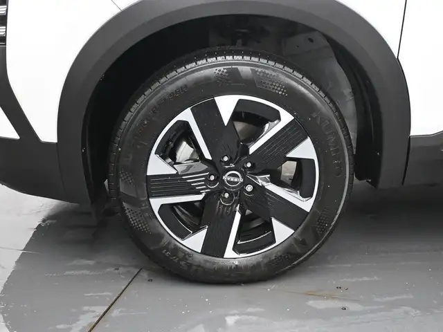 2025 Nissan Kicks SV (AWD) in Cars & Trucks in Dartmouth - Image 5