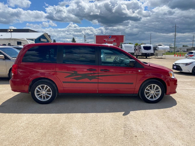 2016 Dodge Grand Caravan in Cars & Trucks in Winnipeg - Image 3