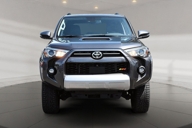 2023 Toyota 4Runner TRD OFFROAD + SIEGES EN CUIR + 23426 KM VEHI in Cars & Trucks in Longueuil / South Shore - Image 2