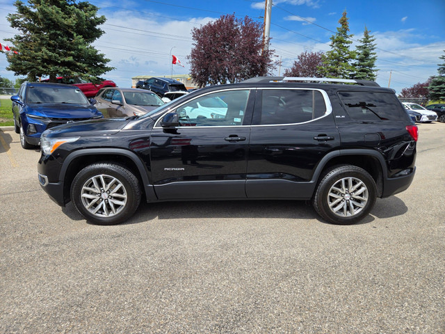 2017 GMC Acadia SLE-2 in Cars & Trucks in Calgary - Image 4