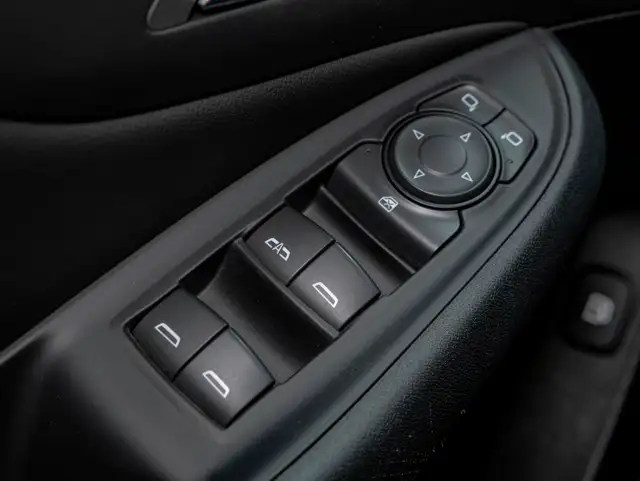 2018 Chevrolet Volt LT *CUIR* SIEGES CHAUFF *CARPLAY GR CONFIANC in Cars & Trucks in Laurentides - Image 26
