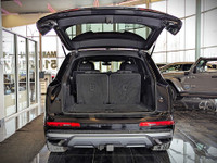 Comes equipped with: Power Trunk, Power Mirrors, Sunroof , Load Bearing Exterior Rack, Shark fin ant... (image 8)