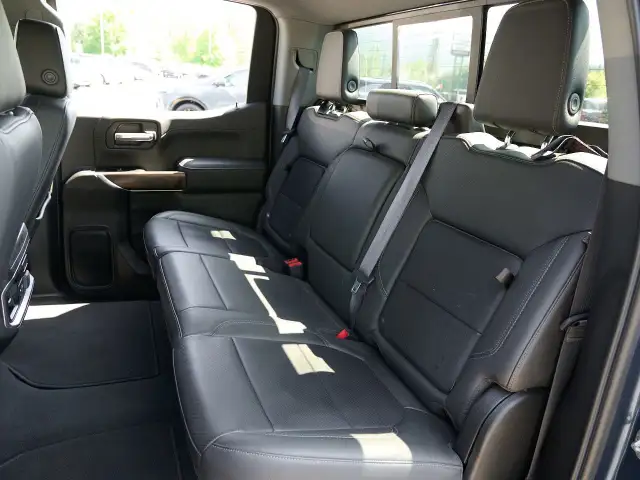 2019 GMC Sierra 1500 in Cars & Trucks in Kamloops - Image 45