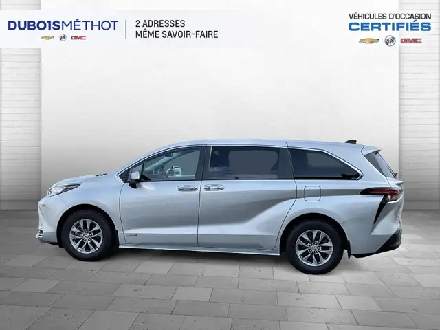 2021 Toyota Sienna XLE AWD, 2.5L, MINI-VAN, 7 PASSAGERS !!! RARE in Cars & Trucks in Victoriaville - Image 6