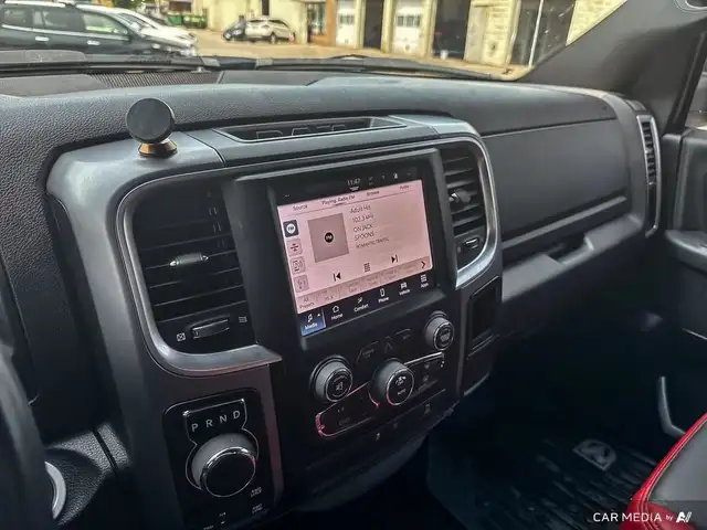2022 RAM 1500 Classic SLT WARLOCK | SPORT HOOD | REAR SLIDING... in Cars & Trucks in London - Image 20